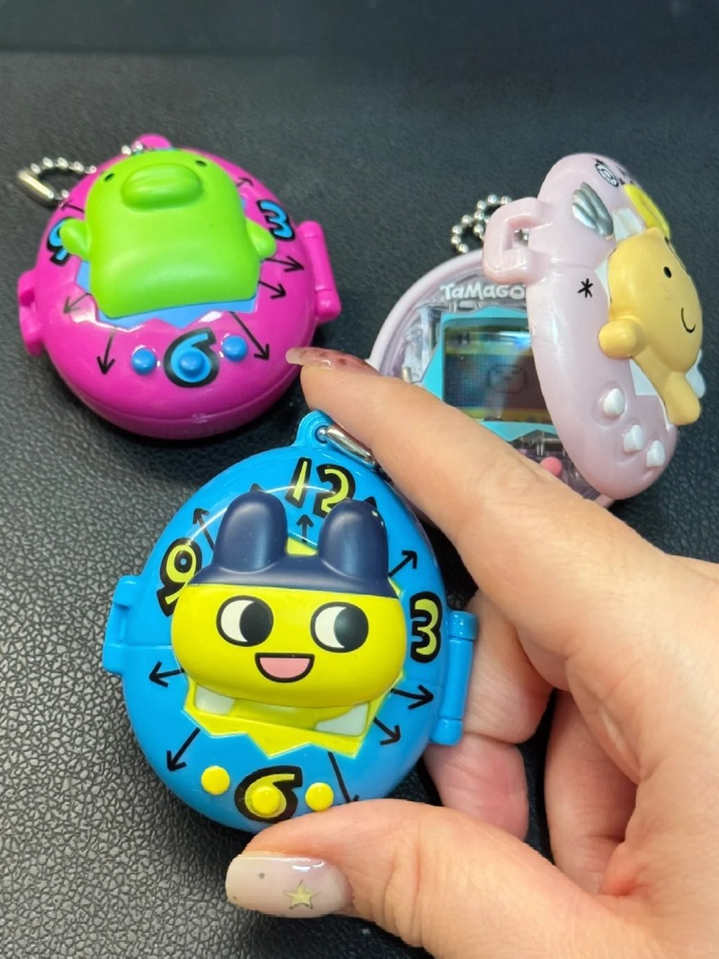 In Stock Bandai Tamagotchi Sto - огляд і ціна Bandai Model Tamagotchi
