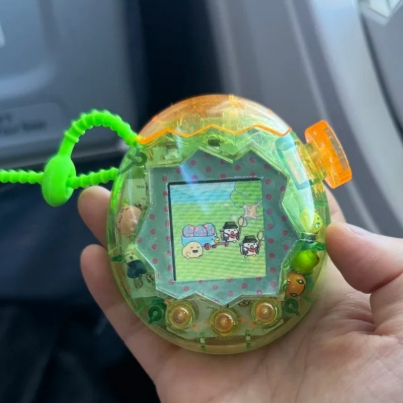 New Edition Tamagotchi Paradis - огляд і ціна Bandai Model Tamagotchi