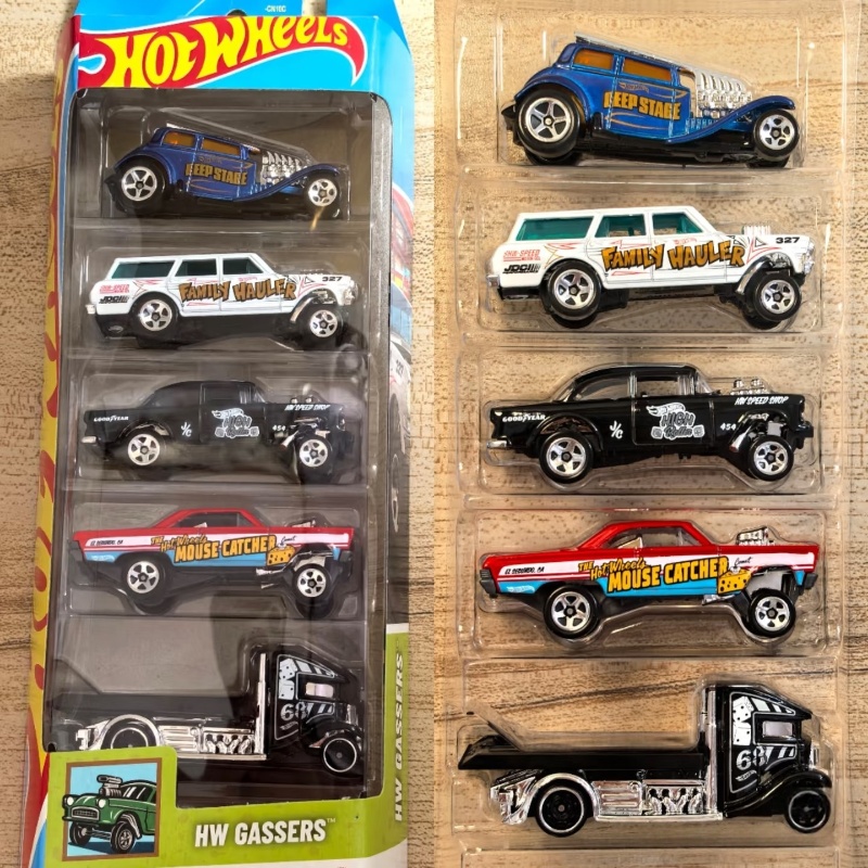 Hot Wheels Alloy Miniature Run - огляд і ціна Hot Wheels Car Track Sets